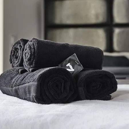 アパートホテル Prince Witold Near The Market Square 43 Ksiecia Witolda Street