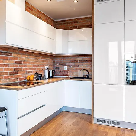 Prince Witold Near The Market Square 43 Ksiecia Witolda Street