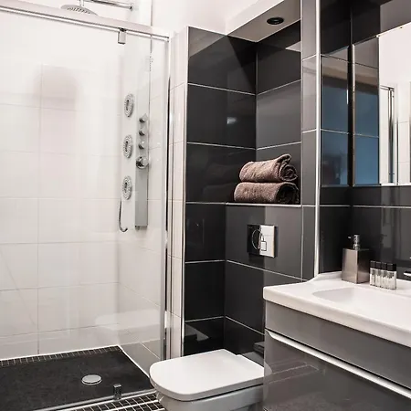 アパートホテル Prince Witold Near The Market Square 43 Ksiecia Witolda Street