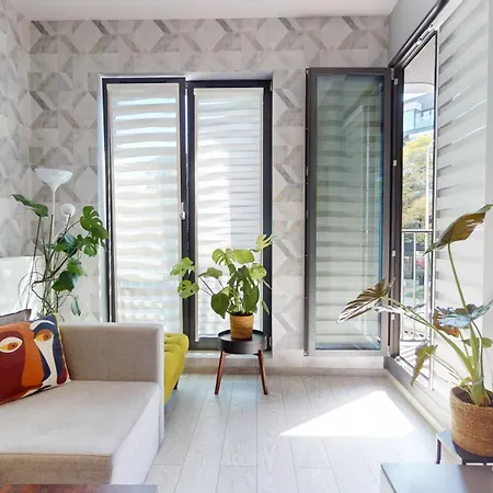 アパートホテル Prince Witold Near The Market Square 43 Ksiecia Witolda Street ヴロツワフ