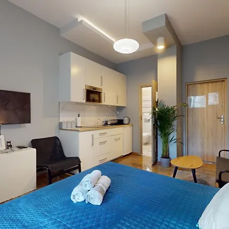 Prince Witold Near The Market Square 43 Ksiecia Witolda Street アパートホテル 3*